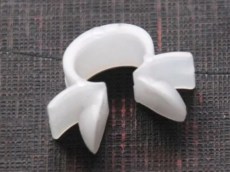 Lada Wire Harness Plastic Clamp White 8x10mm.